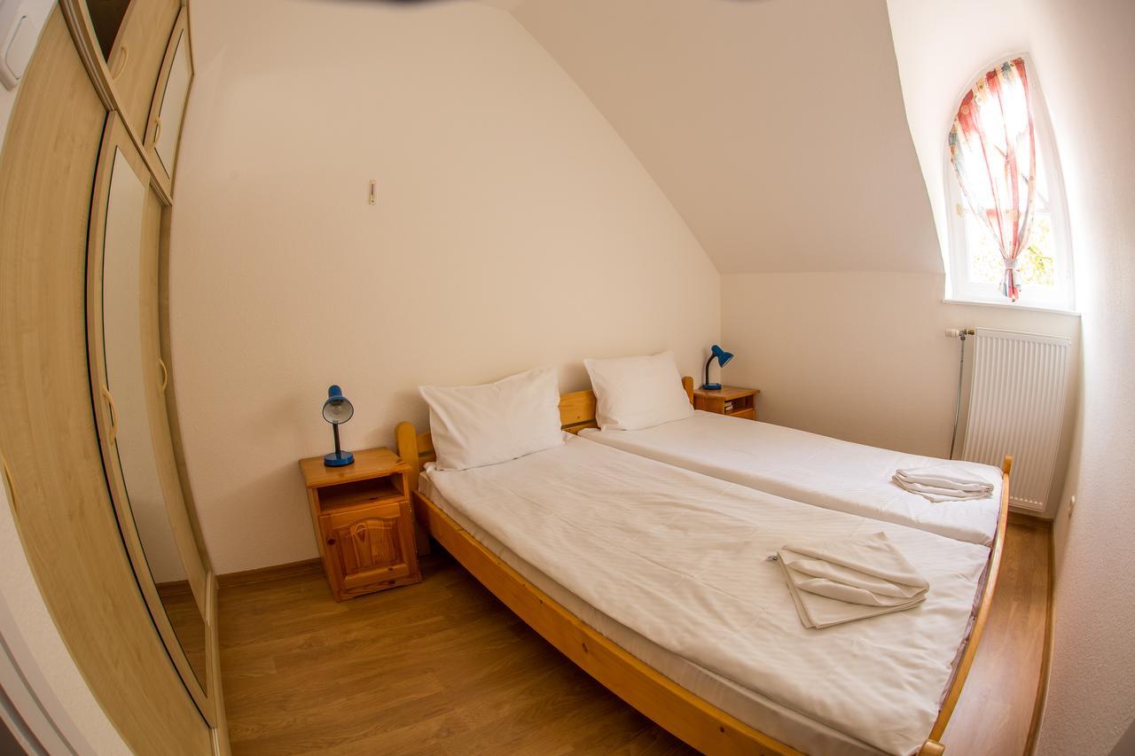 Aqua Line Apartmanhaz Hajdúszoboszló Dış mekan fotoğraf