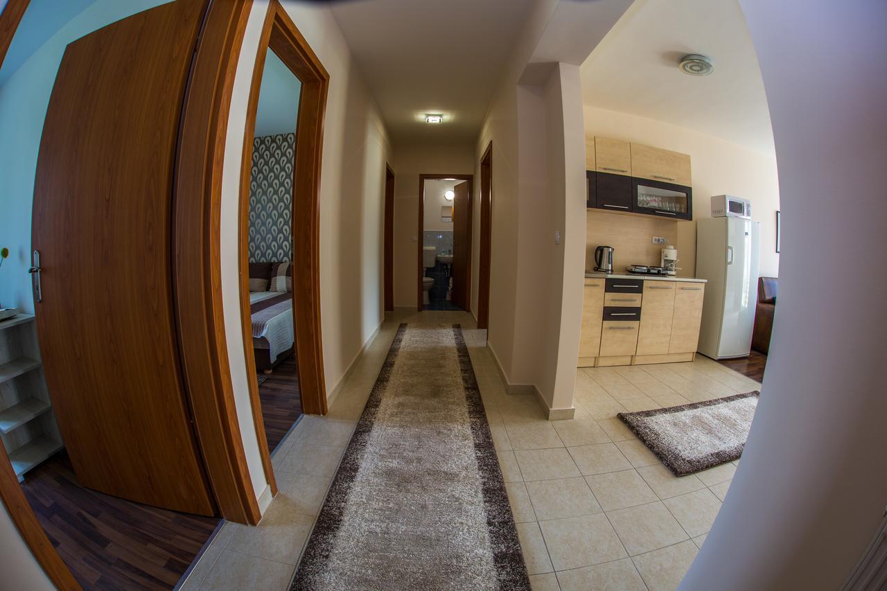 Aqua Line Apartmanhaz Hajdúszoboszló Dış mekan fotoğraf